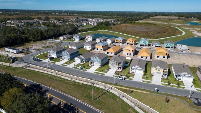 Building Photo - 606 Bell Prairie Cir