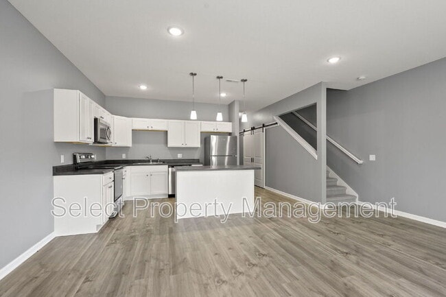 Building Photo - 7077 Homestead Rd