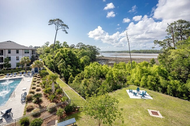 Building Photo - Beautiful 2-Bedroom Condo at The Inlet