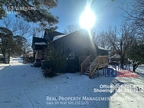 Building Photo - 363 Vineyard-