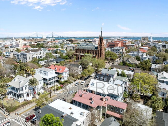 Building Photo - 139 1/2 Broad Street