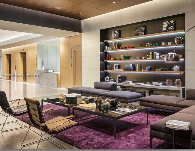 Building Photo - 88 SW 7th St