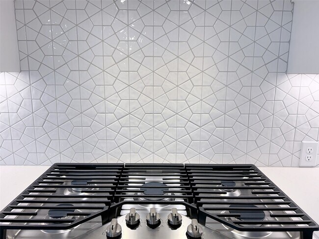 Building Photo - 29847 Longleaf Grv Ln