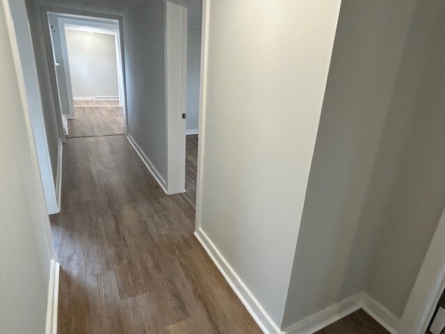 Building Photo - 810 Mc Connell St