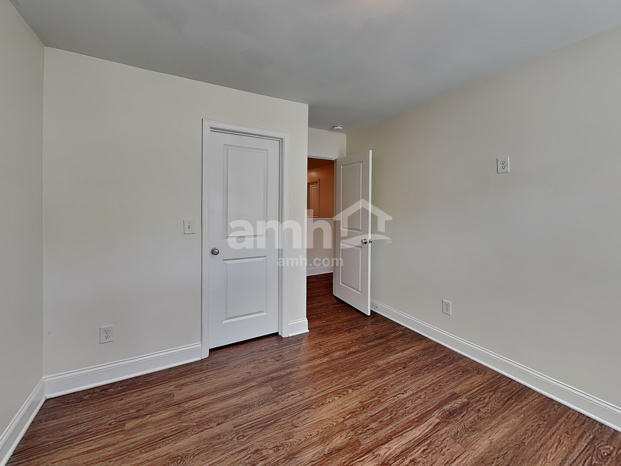 Building Photo - 592 Woodall Rd