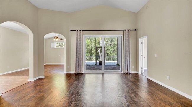 Building Photo - 4773 Chalfont Dr