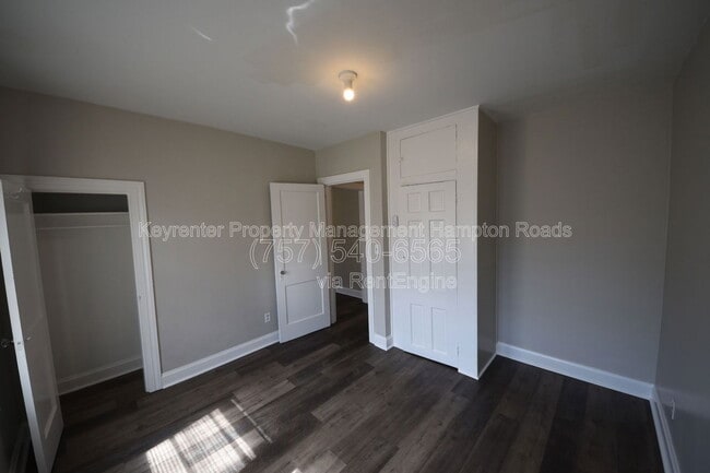 Building Photo - 101 Chesterfield Rd