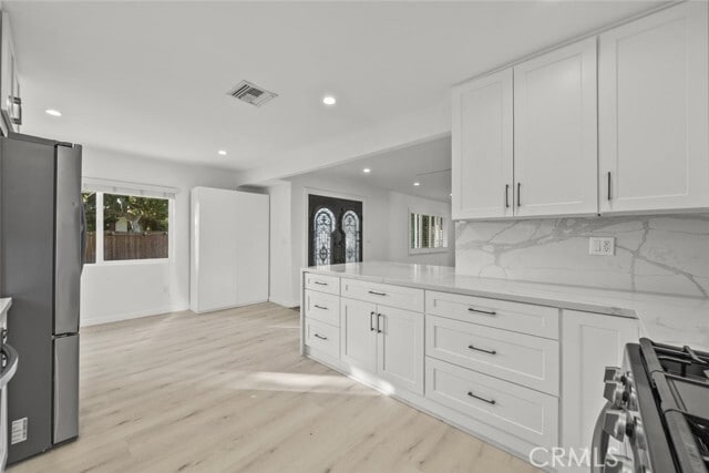 Building Photo - 4718 La Crescenta Ave