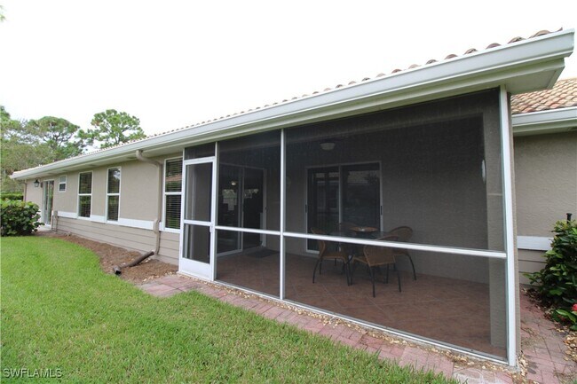 Building Photo - 306 Emerald Bay Cir
