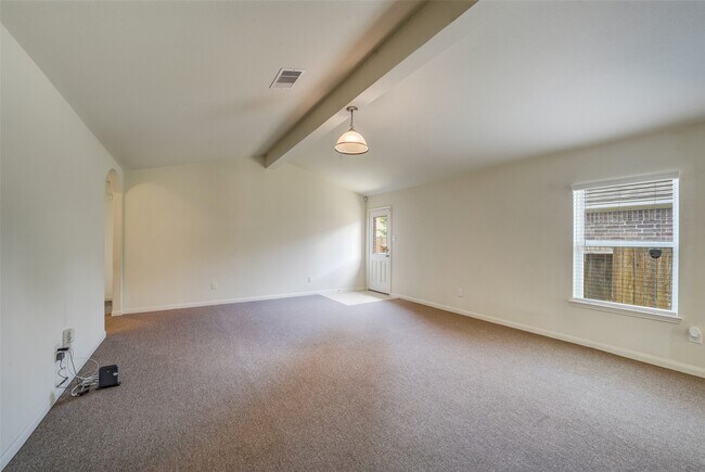 Building Photo - 22719 Tabberts Wy