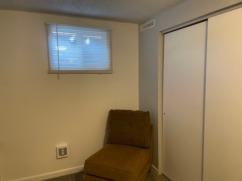 Building Photo - 4 S Gay Dr