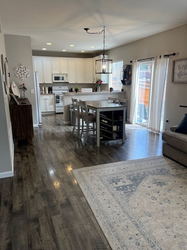 Building Photo - 4468 Prairie Rose Cir