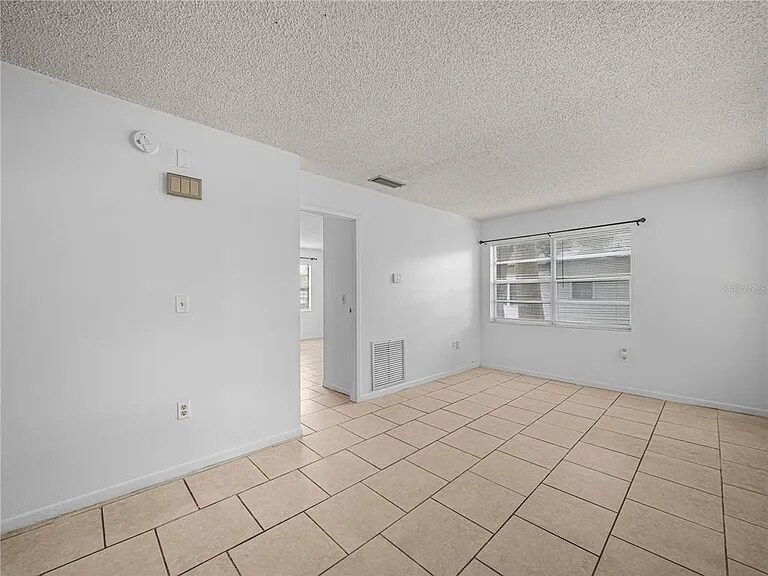 Building Photo - 1213 Hartsell Ave