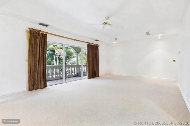 Building Photo - 107 Flagler Promenade S