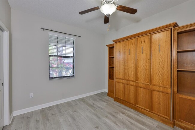 Building Photo - 9904 Victory Gallop Loop