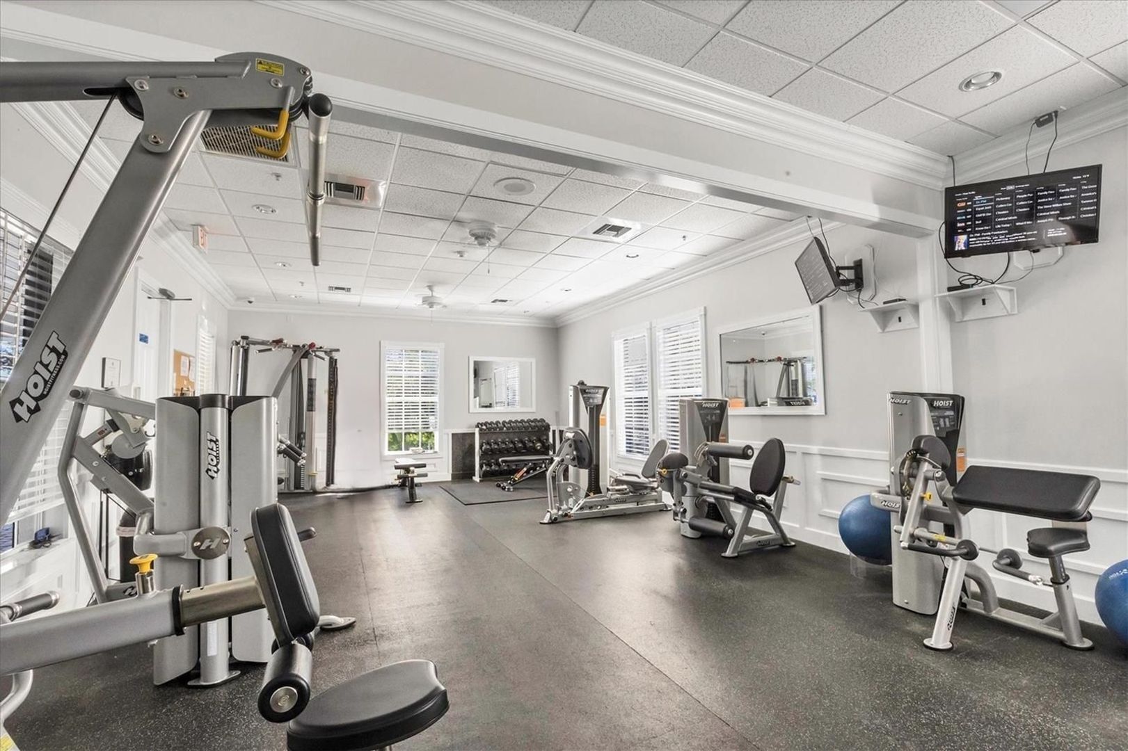 Building Photo - Make every day feel like a getaway in The Towns at Lakeside Plantation!