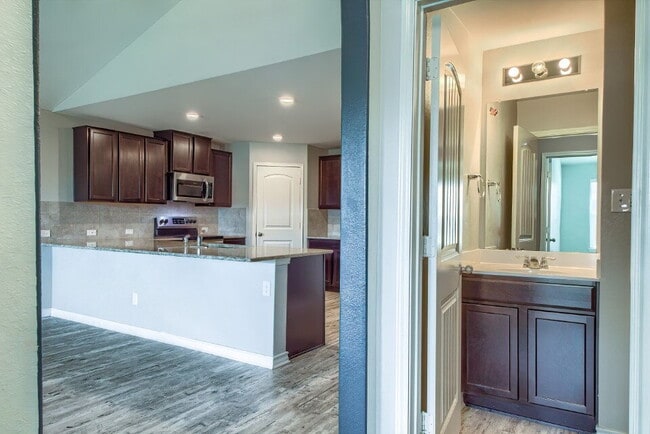 Building Photo - THIS STUNNING RENTAL HAS IT ALL!