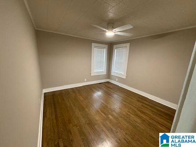 Building Photo - 336 3rd St E