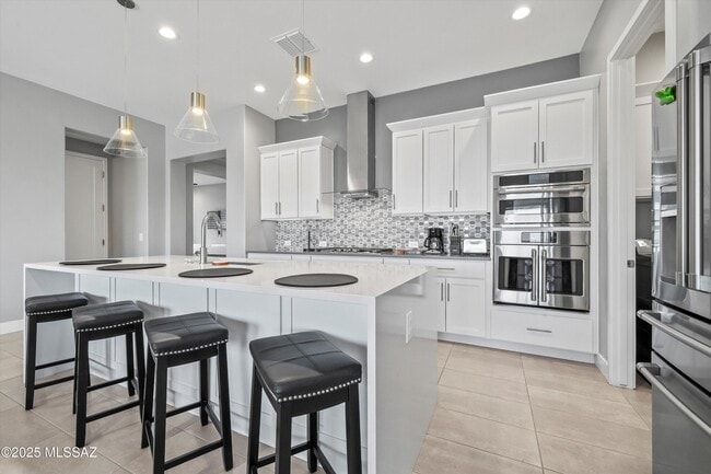 Building Photo - 30668 S Sand Hurst Ln
