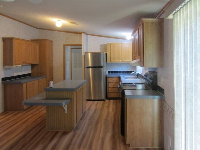 Building Photo - 1143 Pecan Ridge