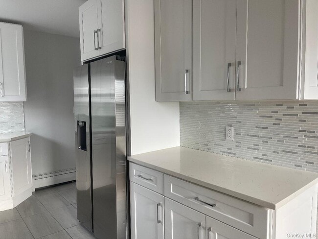 Building Photo - 459 E Chester St