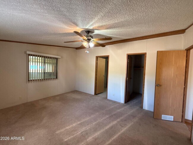 Building Photo - 44410 N 14th St