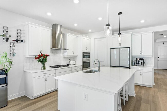 Building Photo - 17143 Savory Mist Cir