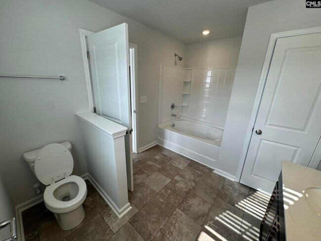 Building Photo - 287 Brando Wy