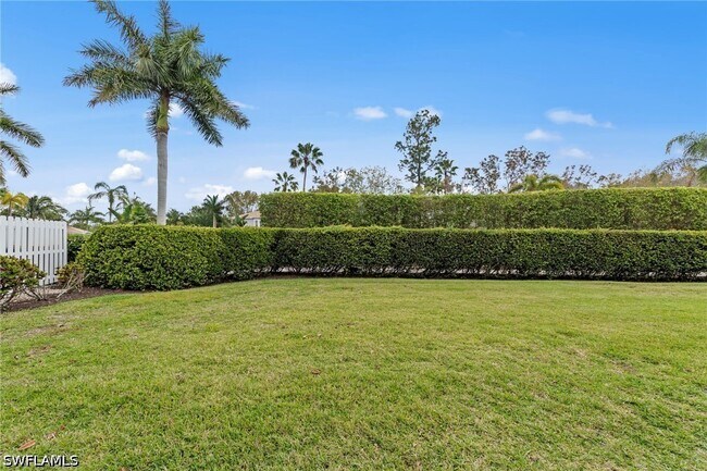 Building Photo - 28611 Carriage Home Dr