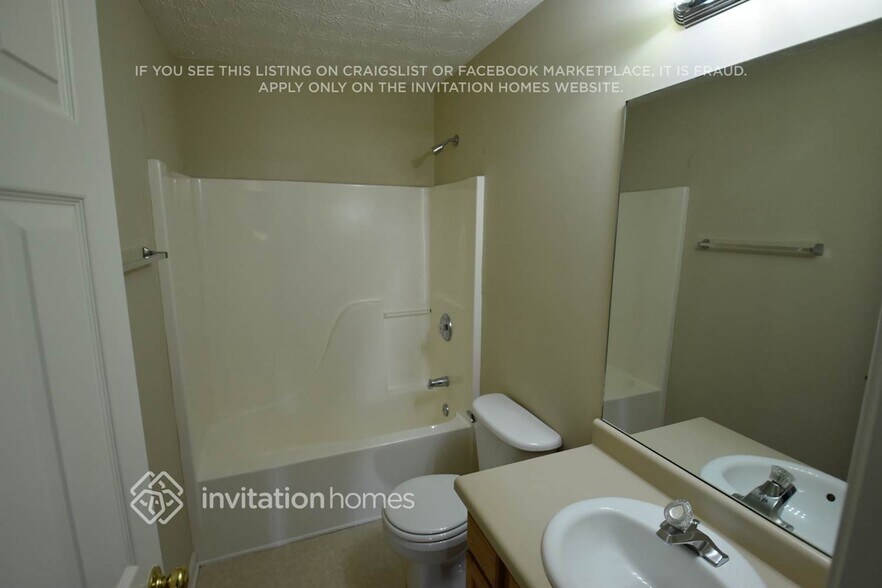 Building Photo - 830 Creek Cove Way