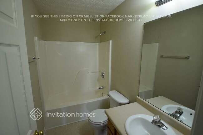 Building Photo - 830 Creek Cove Way