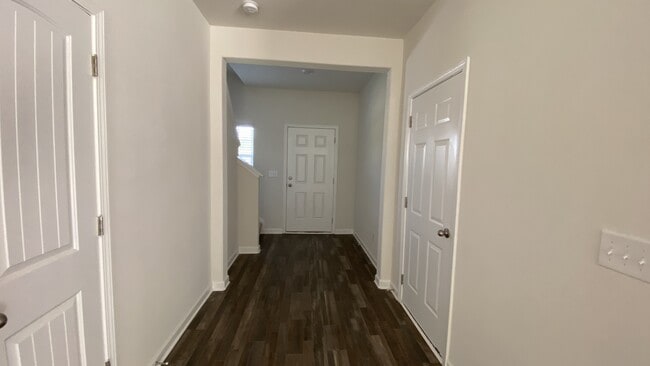 Building Photo - 6221 Ahoskie Dr