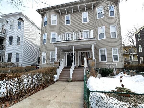 Building Photo - 773 Columbia Rd