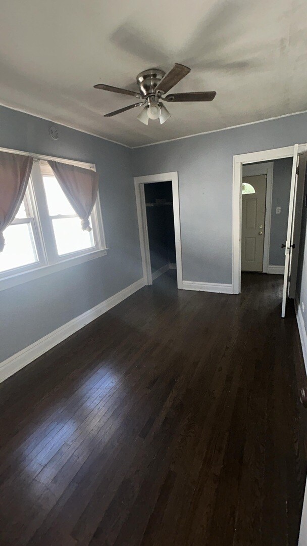 Building Photo - 10108 S State St