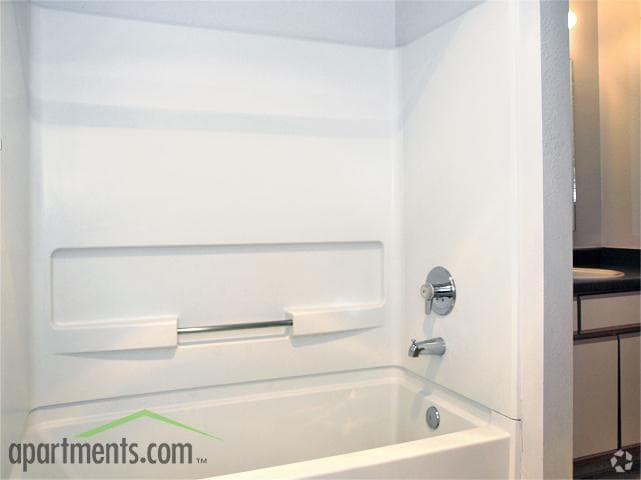 Bathroom - Berry Ridge