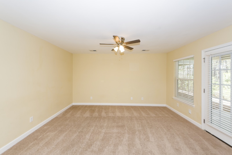 Building Photo - 467 Truman Dr