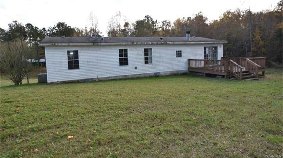 Building Photo - 8640 old pond rd
