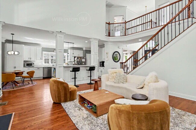 Building Photo - The Finest Furnished Upscale Executive Home, an Exquisite Luxury Rental, in Tega Cay for the Disc...