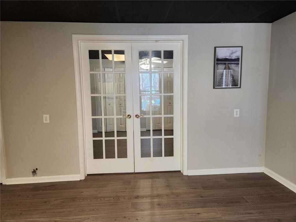 Building Photo - 2785 Shoemaker Ln