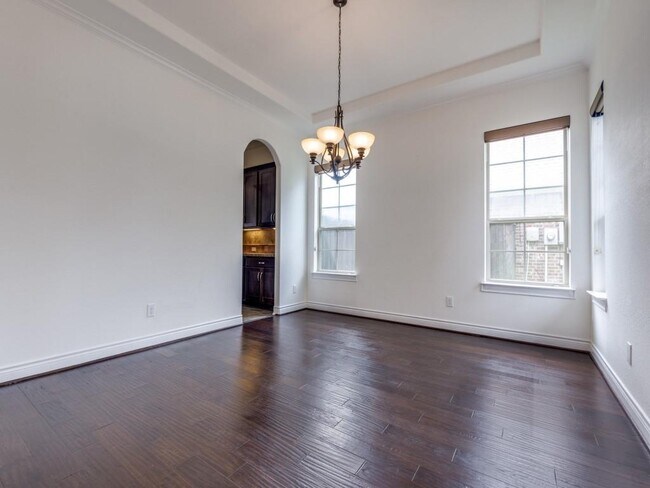 Building Photo - 18619 Duke Lake Dr