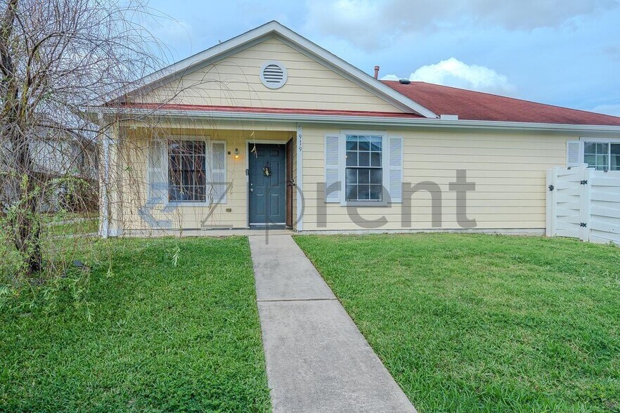 Building Photo - 919 Verde Trails Dr