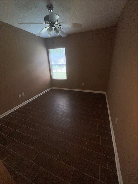Building Photo - 4518 Oak Shadows Dr