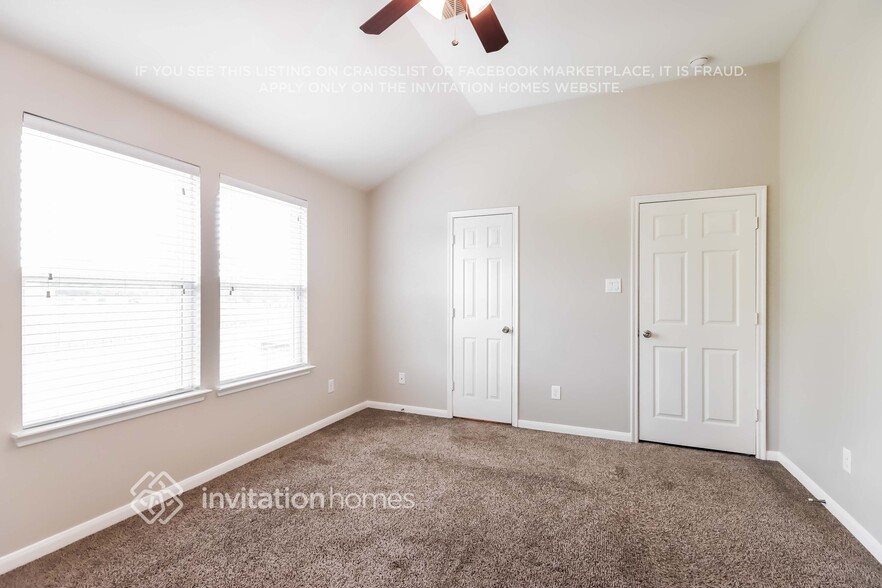 Building Photo - 18702 Walden Glen Cir