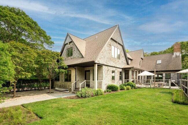 Building Photo - 92 Scrimshaw Ln