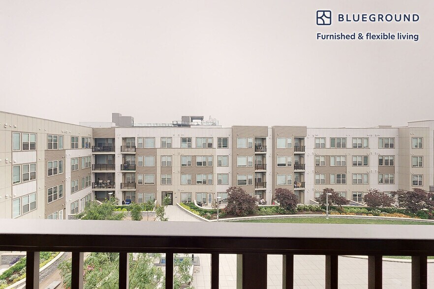 Building Photo - 79 Alexander St