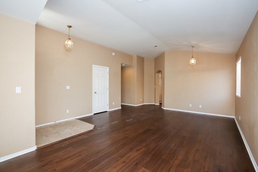 Building Photo - 5116 Brookmere Dr