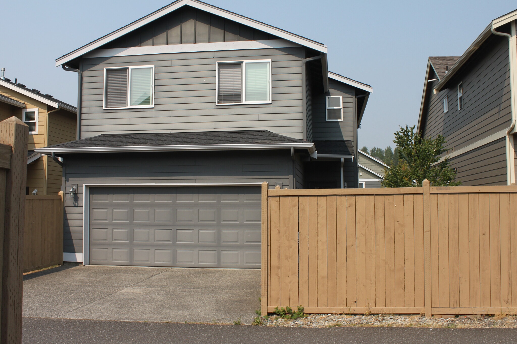 Building Photo - 341 Holland Ave