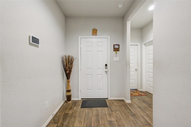 Building Photo - 1615 Goose Island Ln