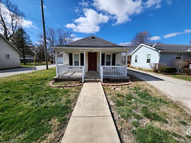 Primary Photo - 233 S Lincoln St