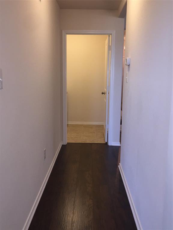 Building Photo - 1032 Hillrose Dr